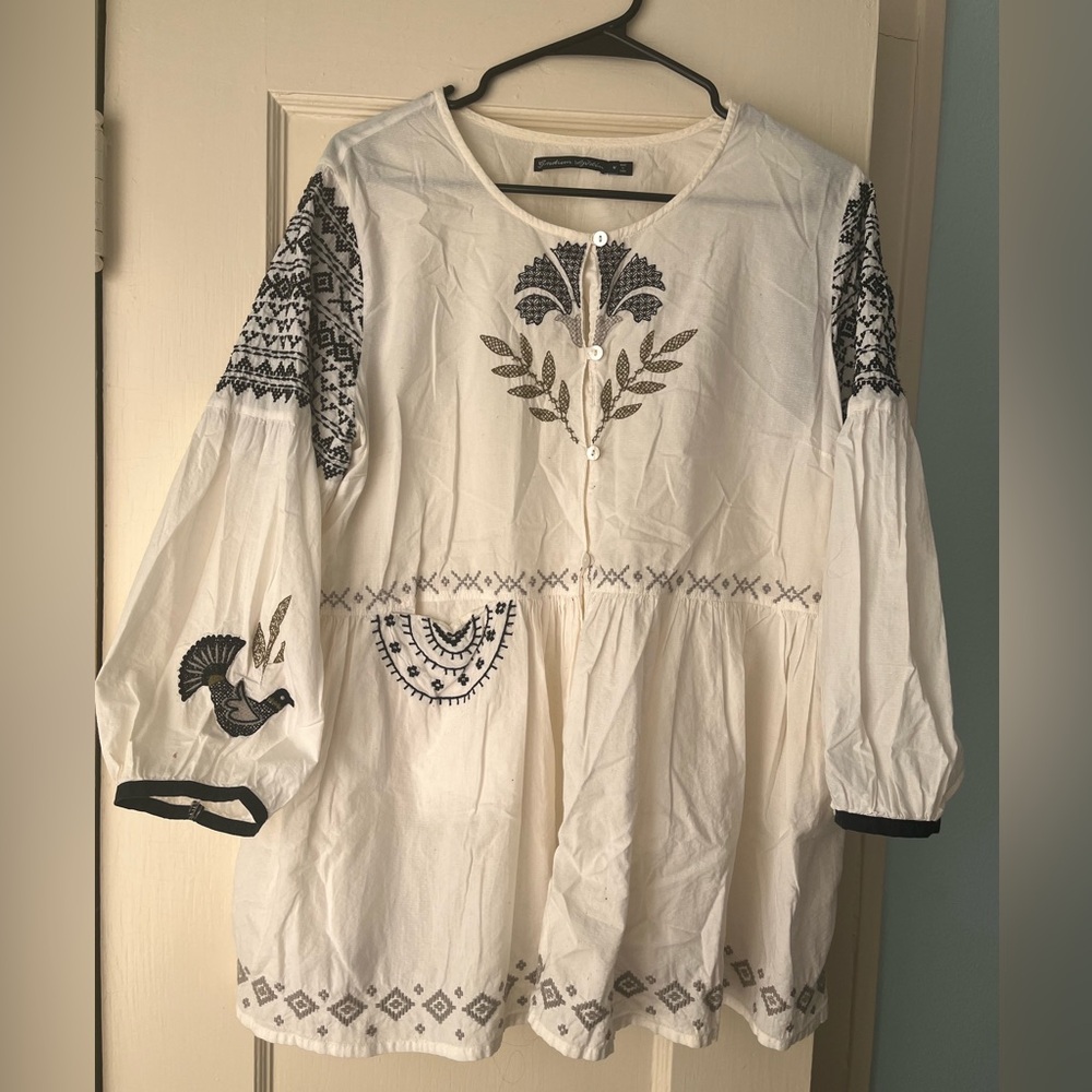 Artist Blouse